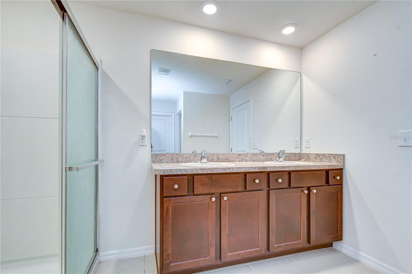 7760 BROAD POINTE DR — photo 79