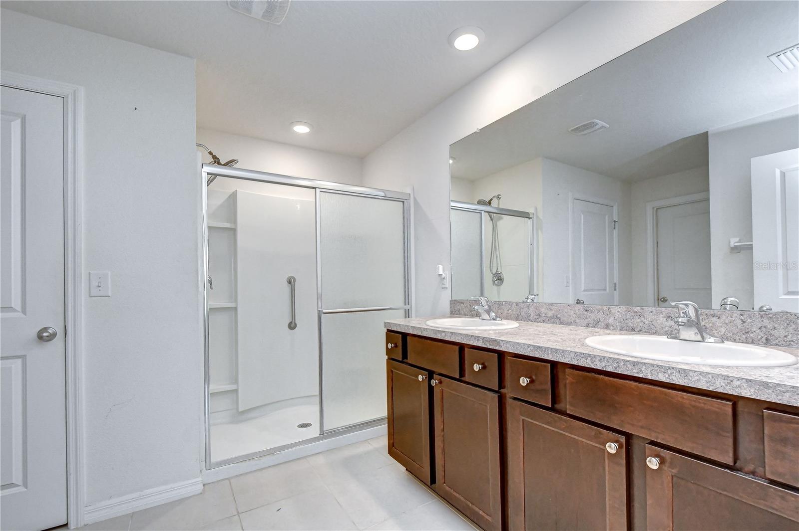 7760 BROAD POINTE DR — photo 20