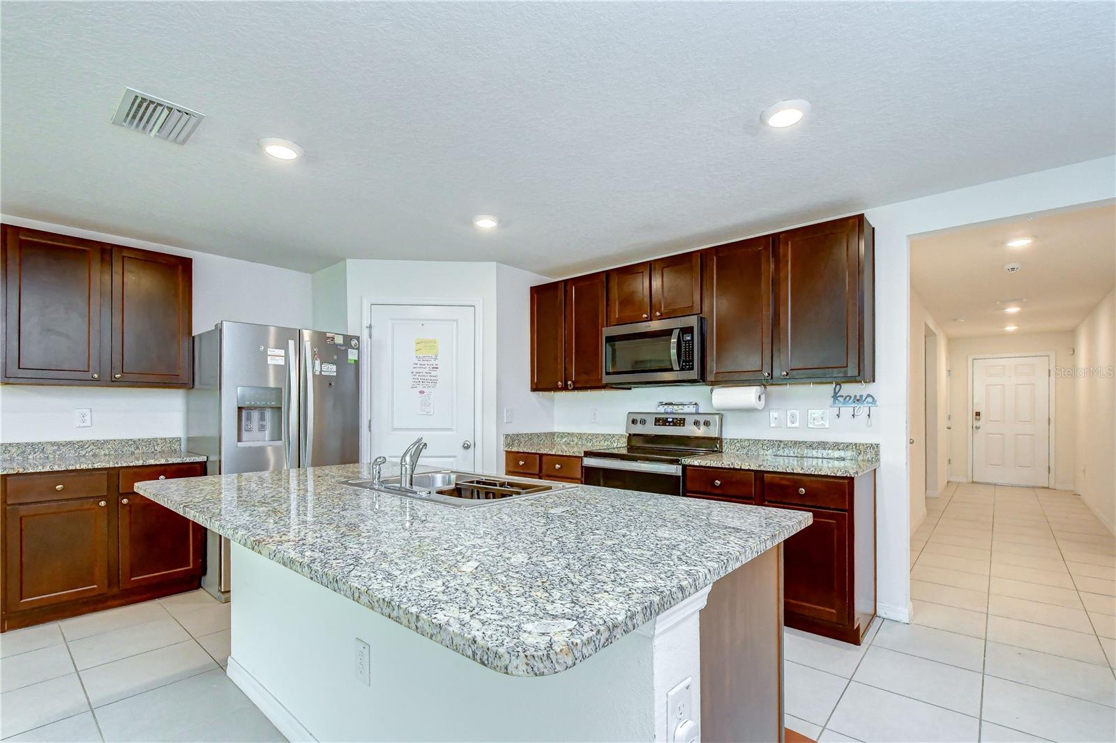 7760 BROAD POINTE DR — photo 72