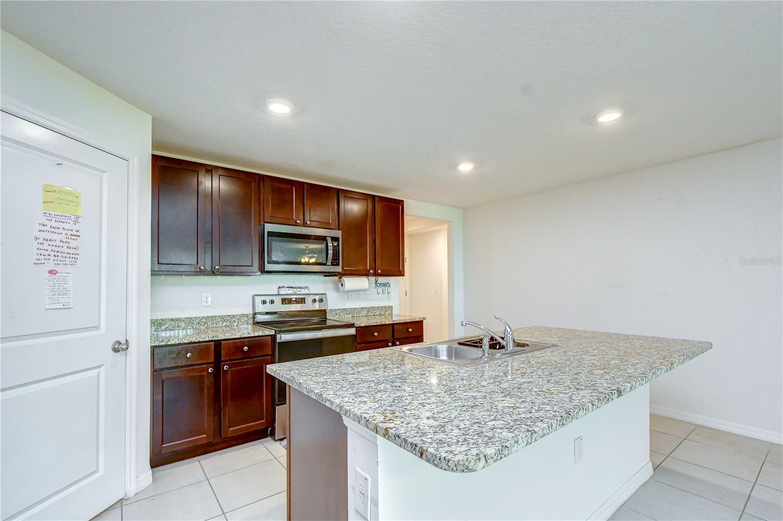 7760 BROAD POINTE DR — photo 15