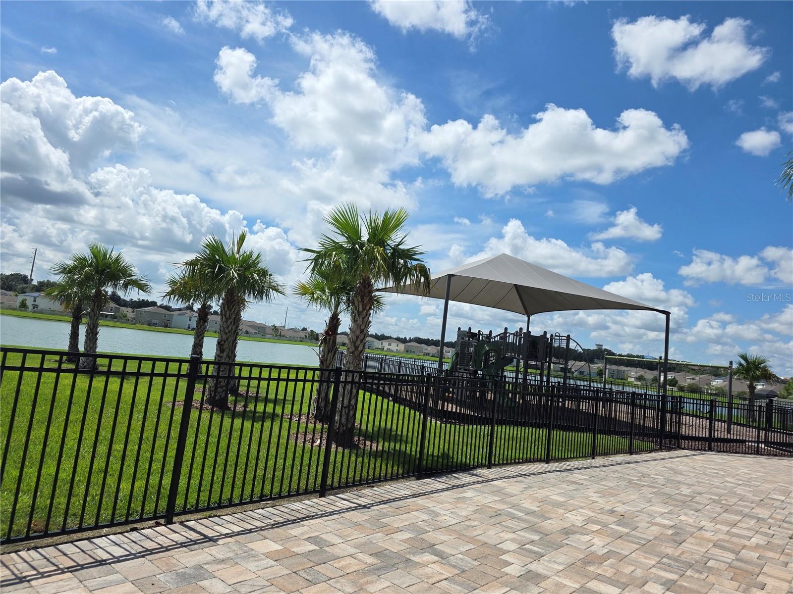 7760 BROAD POINTE DR — photo 39