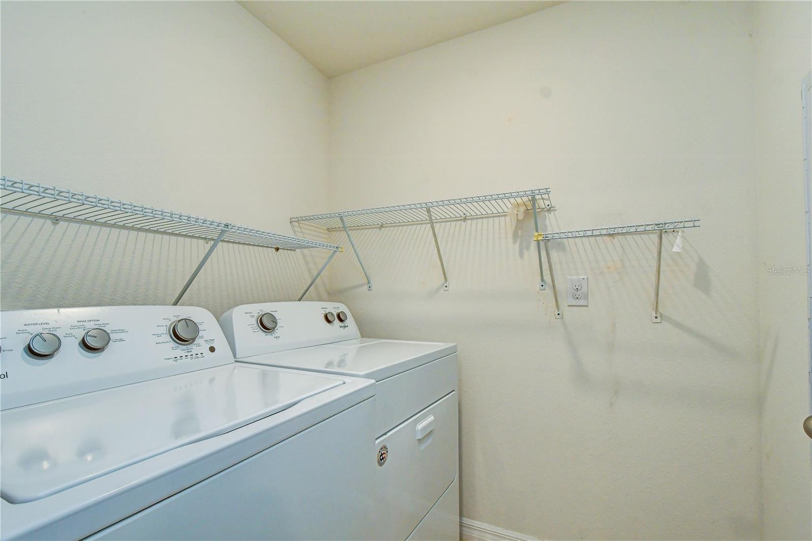 7760 BROAD POINTE DR — photo 47