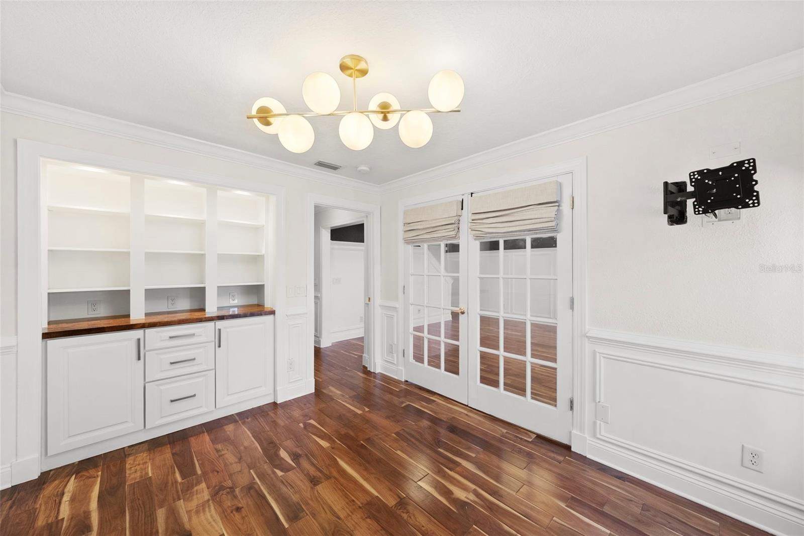 2605 ESPANA CT — photo 23