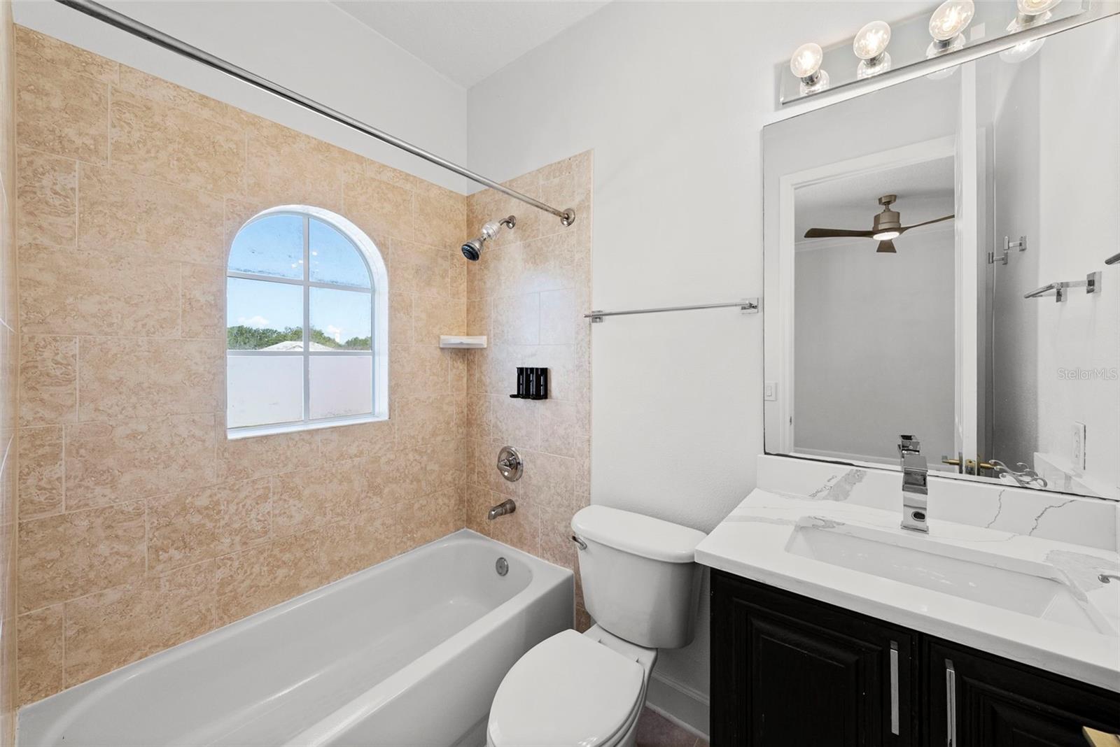 2605 ESPANA CT — photo 30