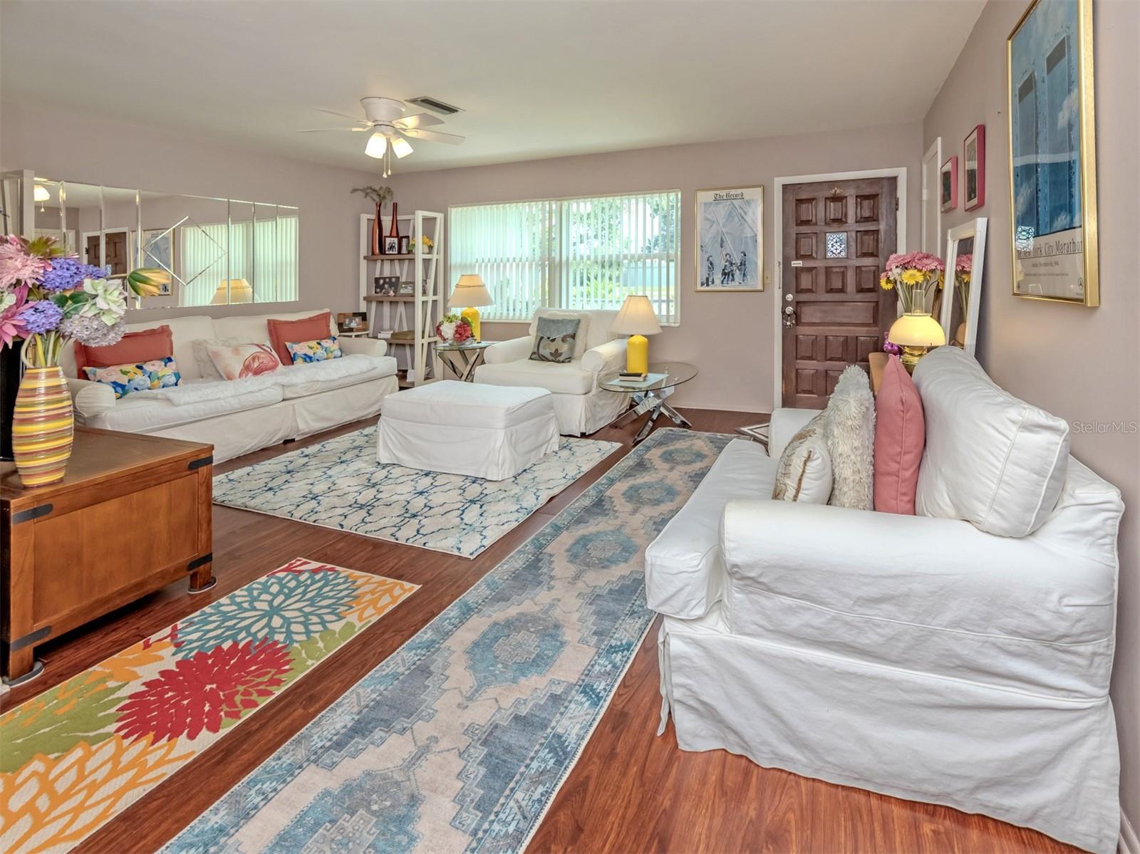424 CENTER RD — photo 11