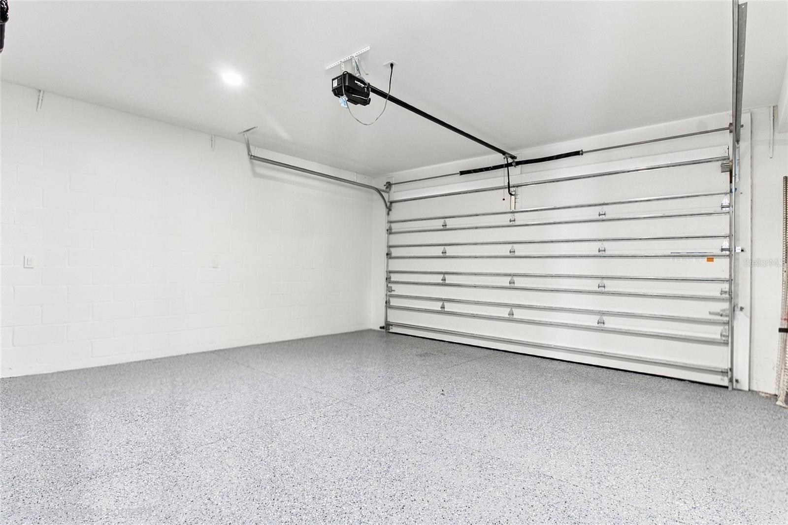 4122 W NASSAU ST — photo 42