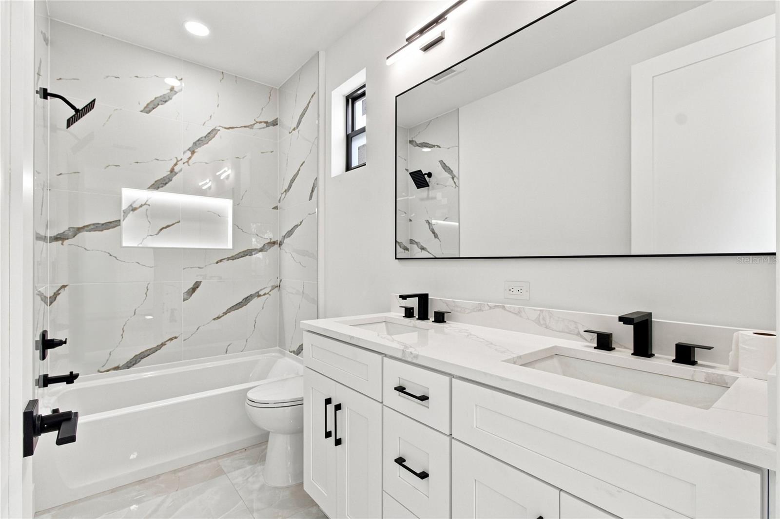 4122 W NASSAU ST — photo 36