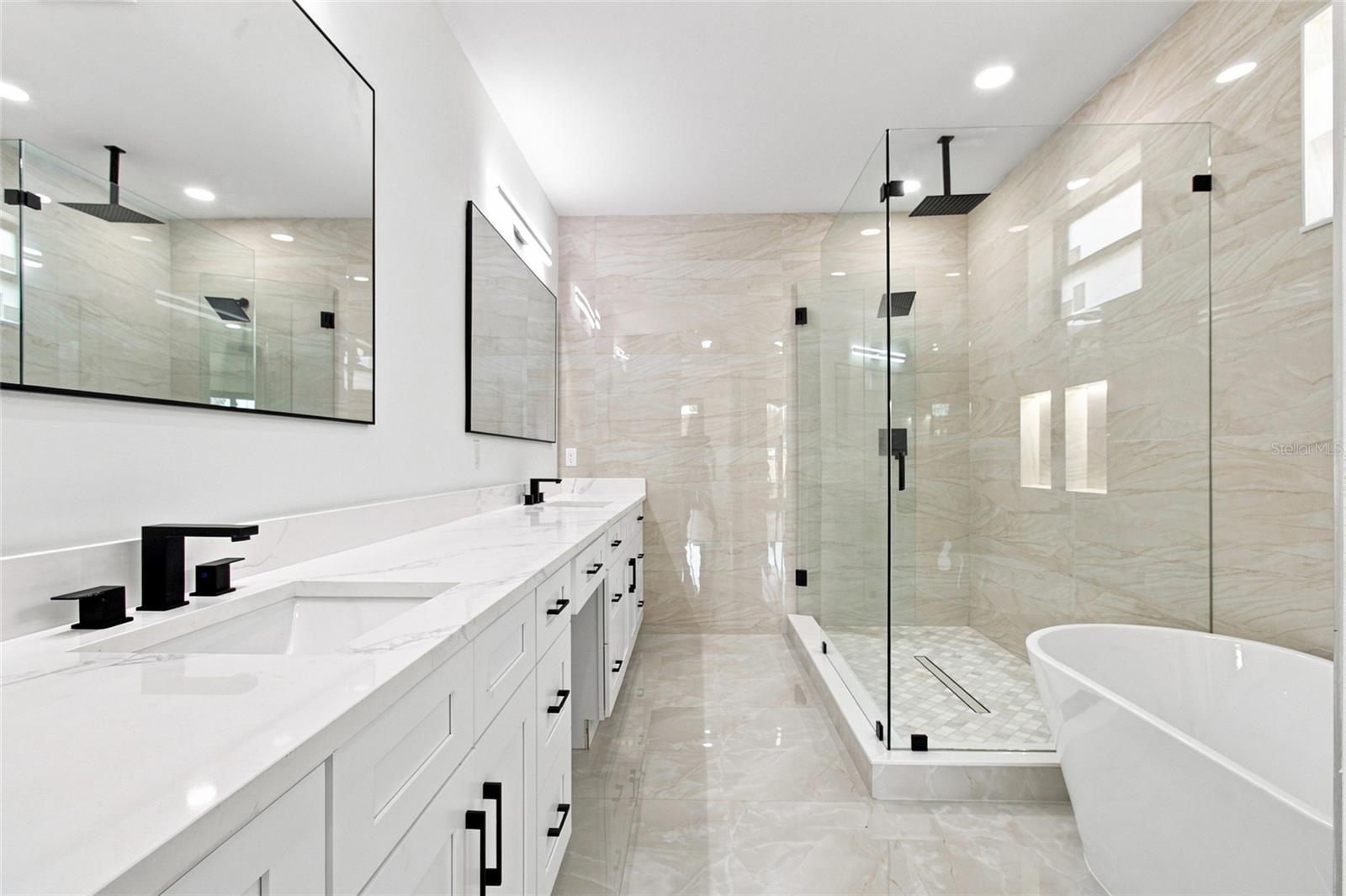 4122 W NASSAU ST — photo 30