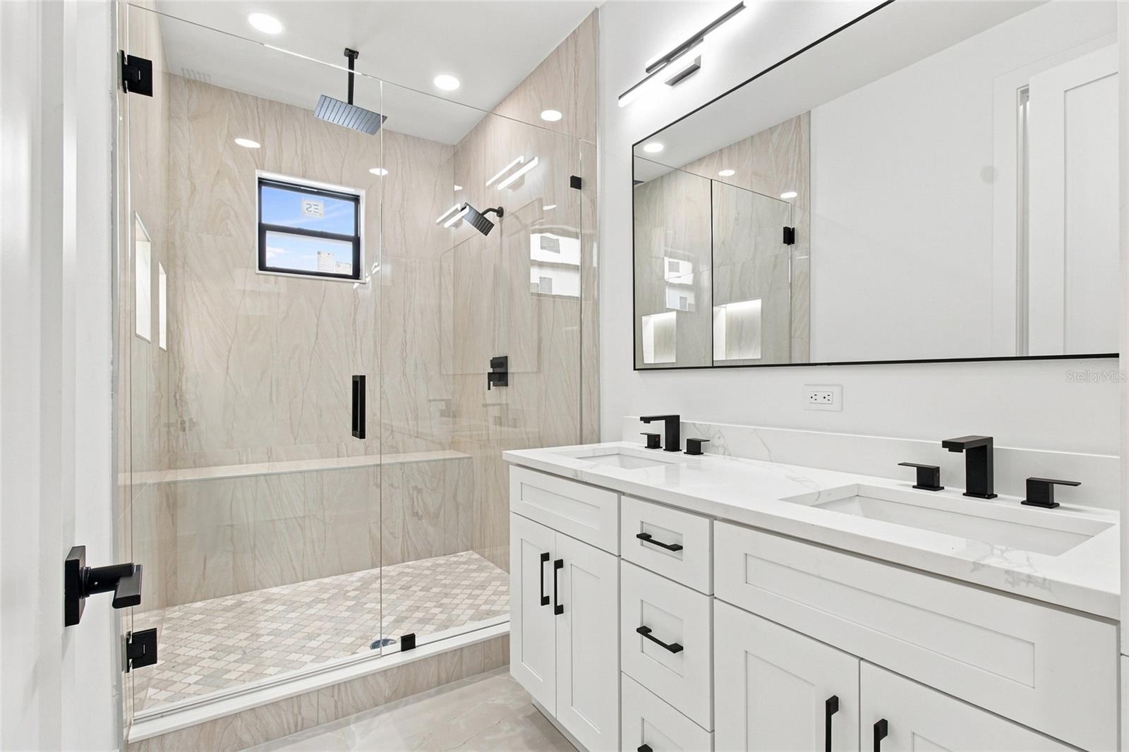 4122 W NASSAU ST — photo 22