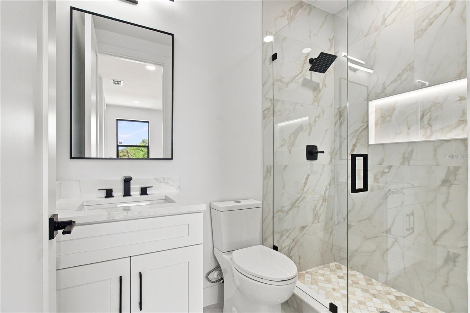 4122 W NASSAU ST — photo 38