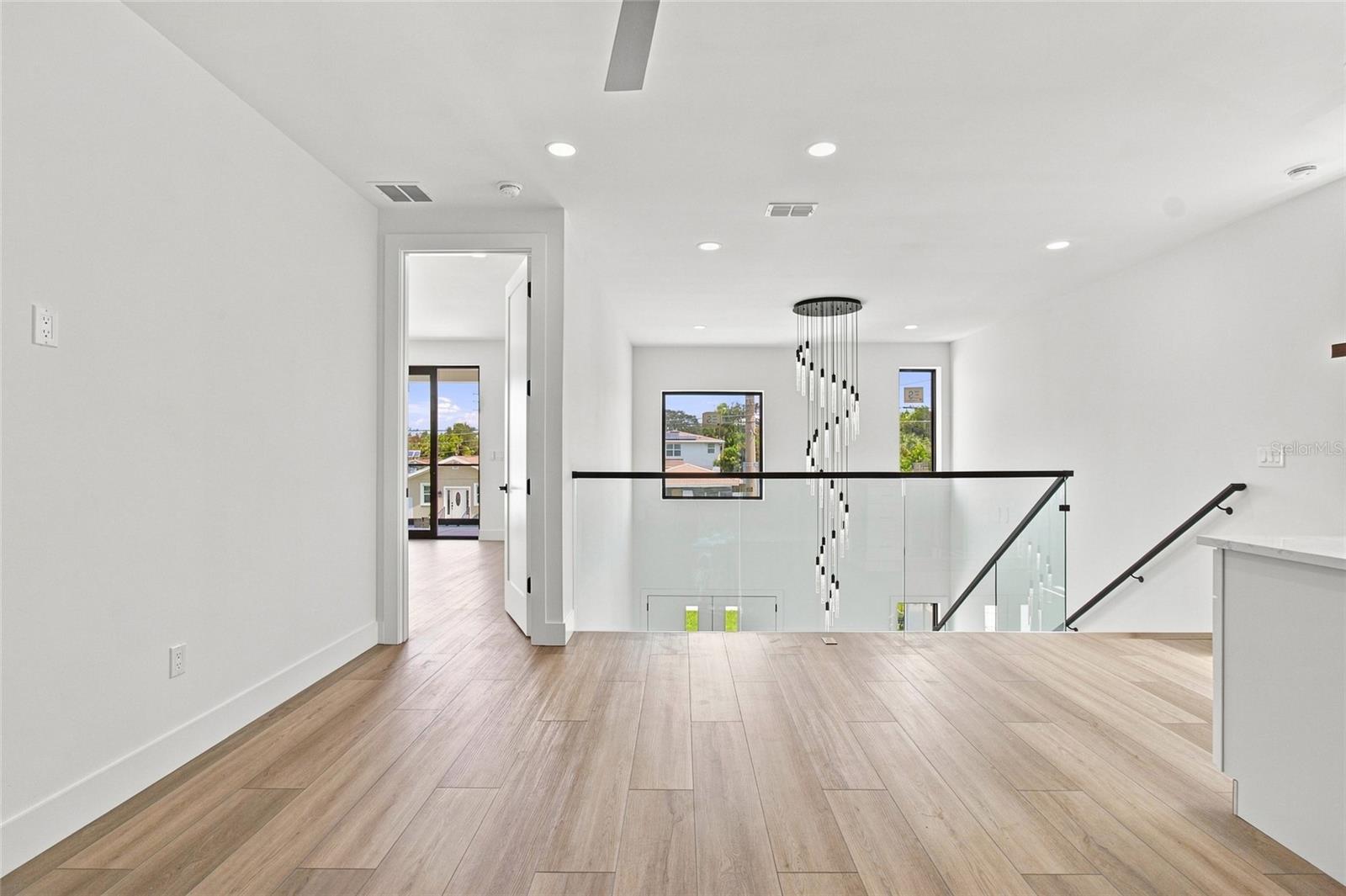 4122 W NASSAU ST — photo 26
