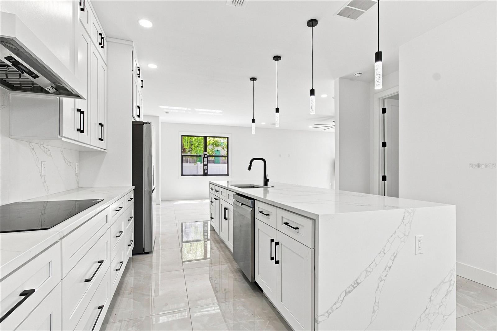 4122 W NASSAU ST — photo 20