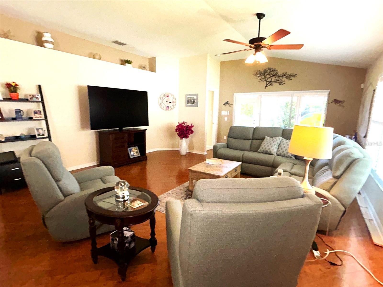 18505 GRAND CLUB DR — photo 11