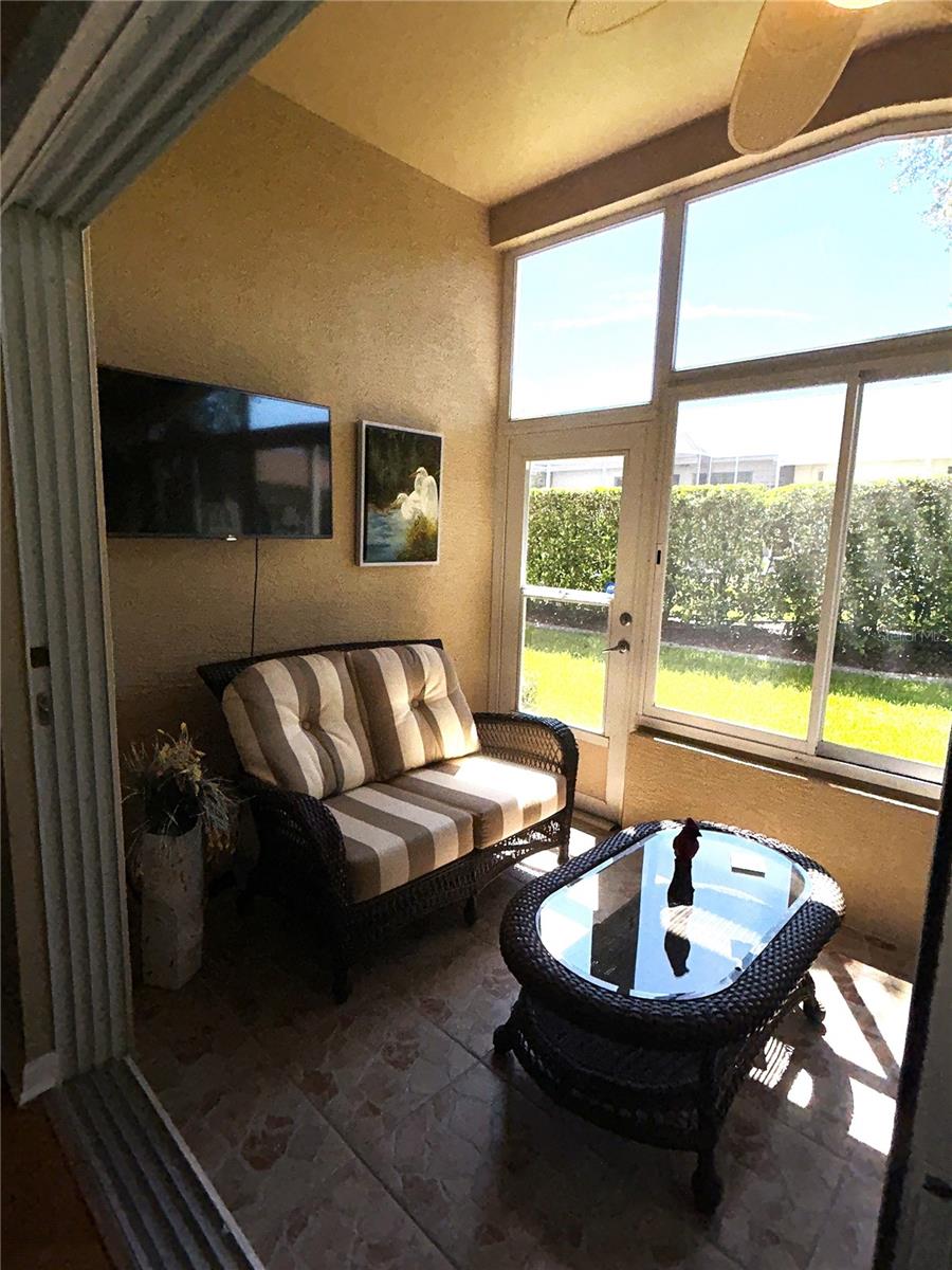 18505 GRAND CLUB DR — photo 25