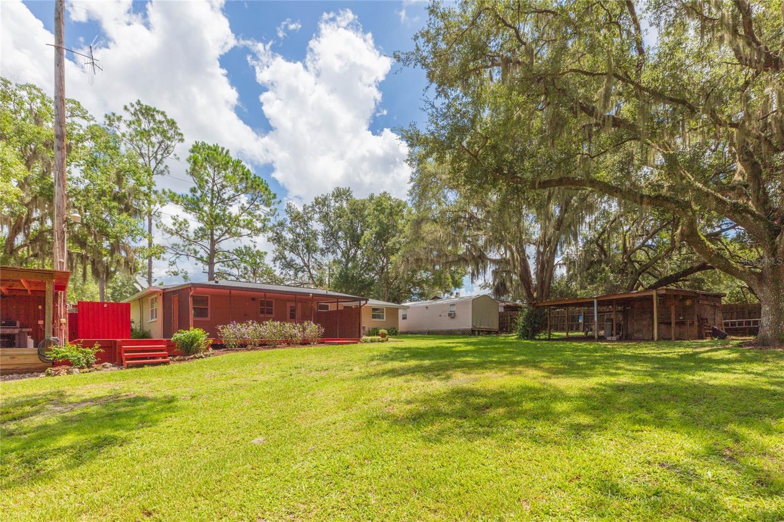 8719 HANDCART RD — photo 42