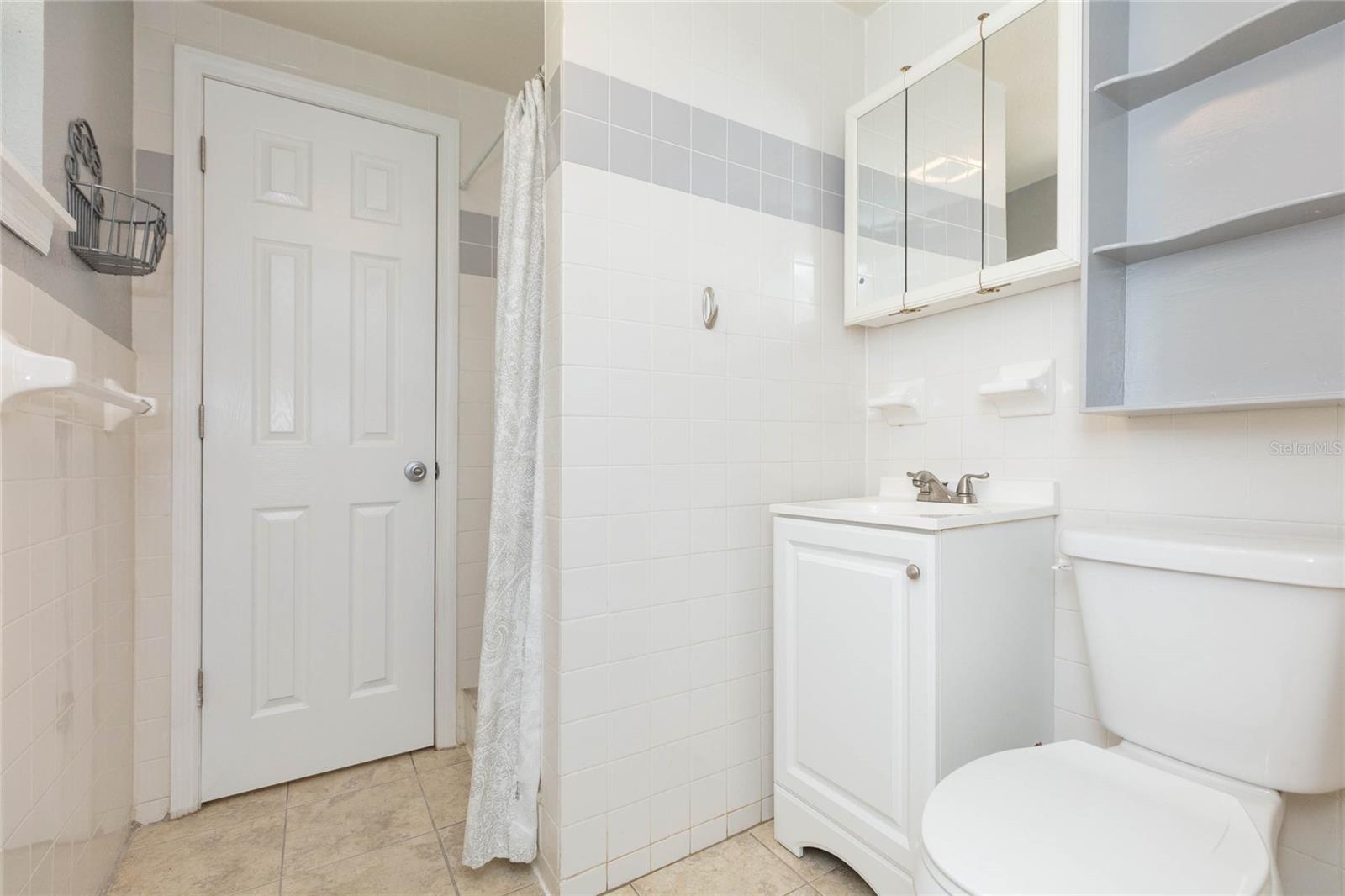8719 HANDCART RD — photo 26