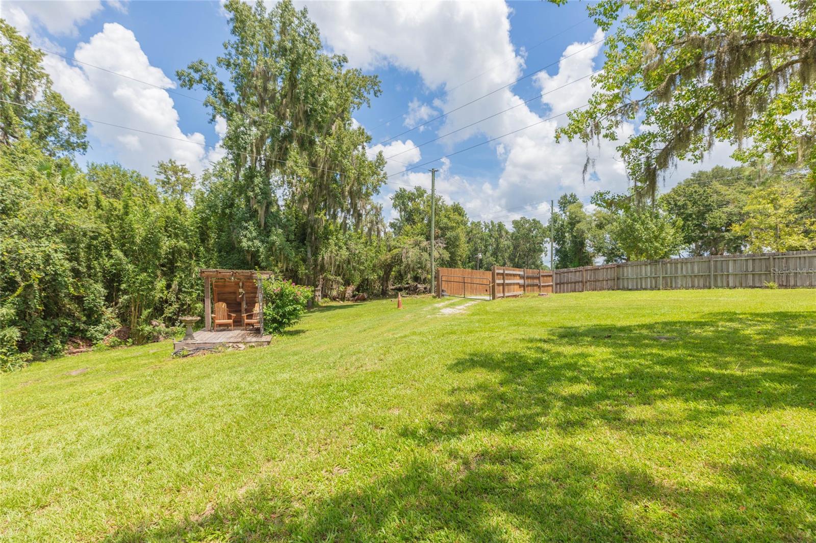 8719 HANDCART RD — photo 37