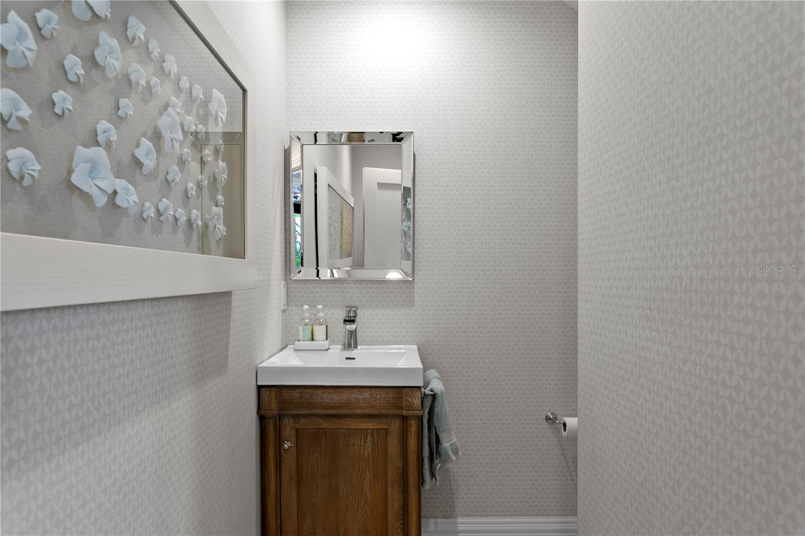 1109 ABBEYS WAY — photo 45