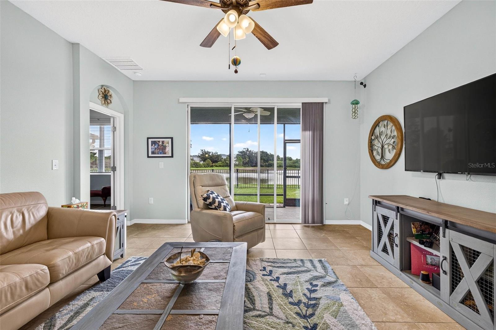 7460 STONEBROOK CIR — photo 8