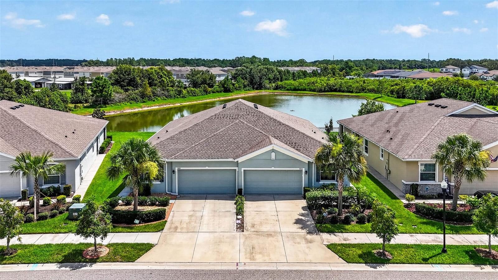 7460 STONEBROOK CIR — photo 31