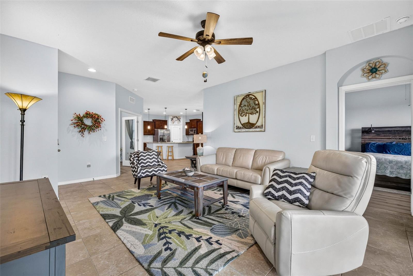 7460 STONEBROOK CIR — photo 9
