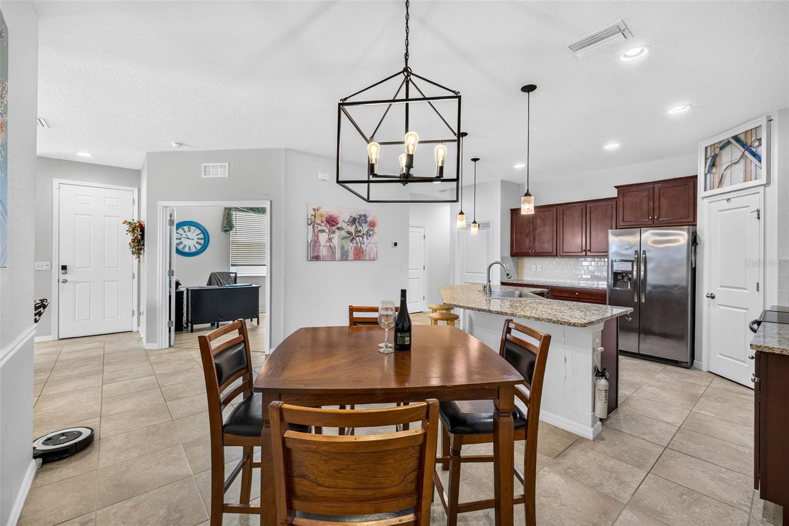 7460 STONEBROOK CIR — photo 10