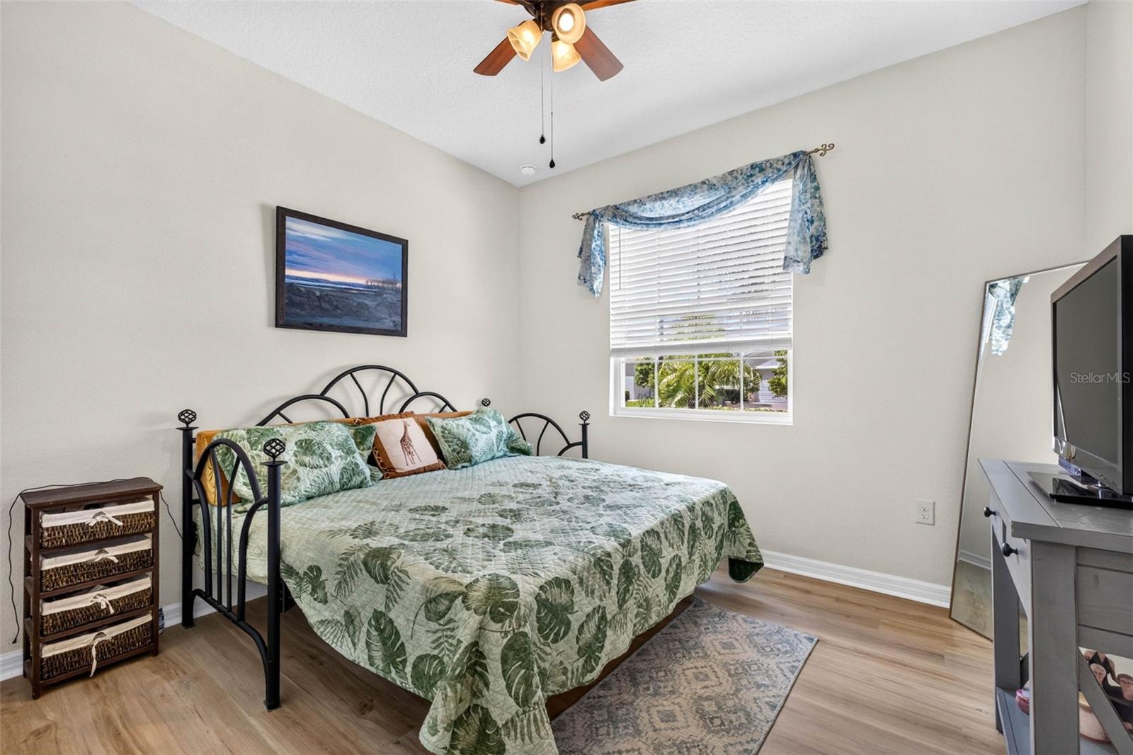 7460 STONEBROOK CIR — photo 23
