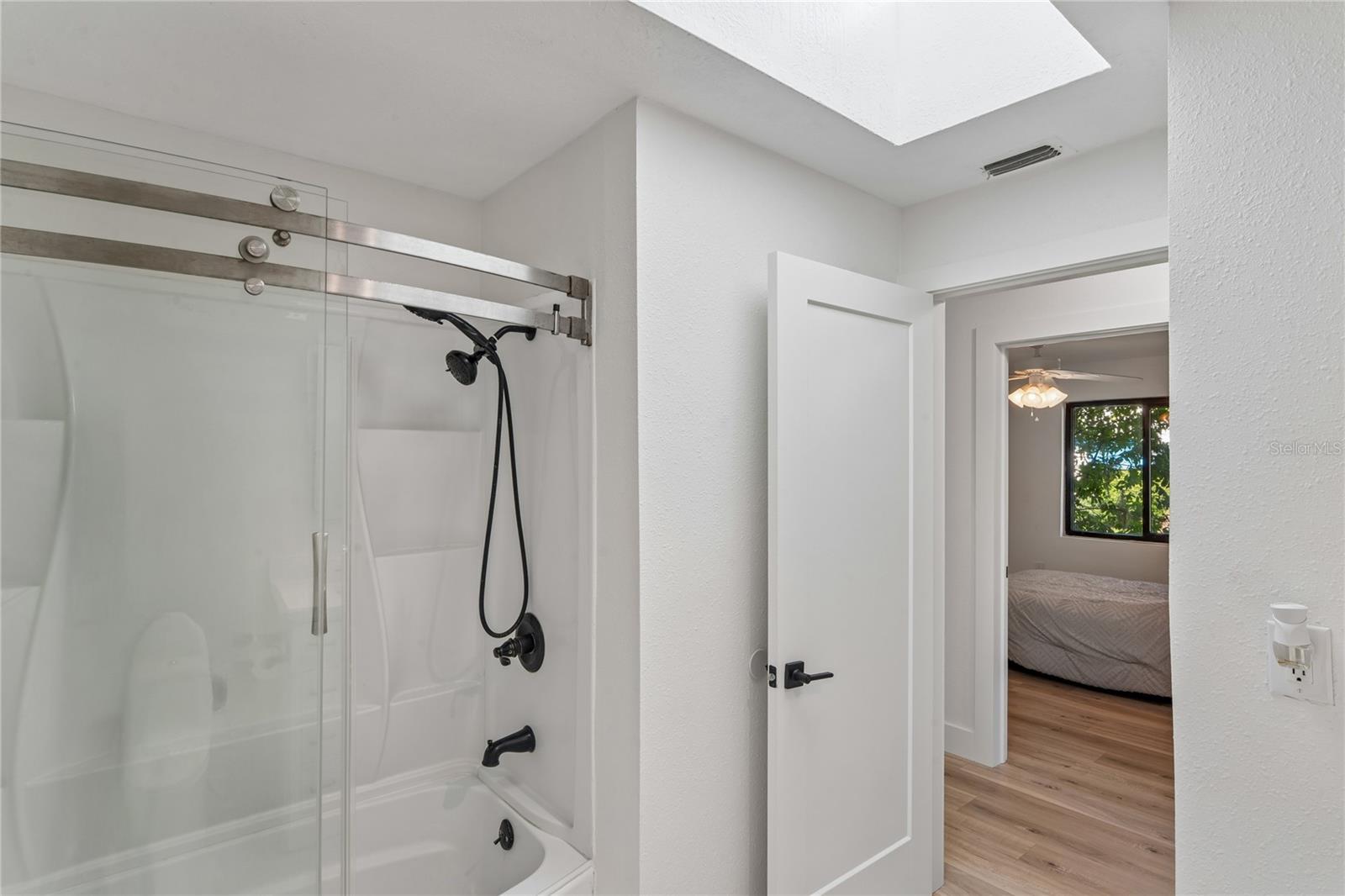 5531 MANATEE POINT DR — photo 45