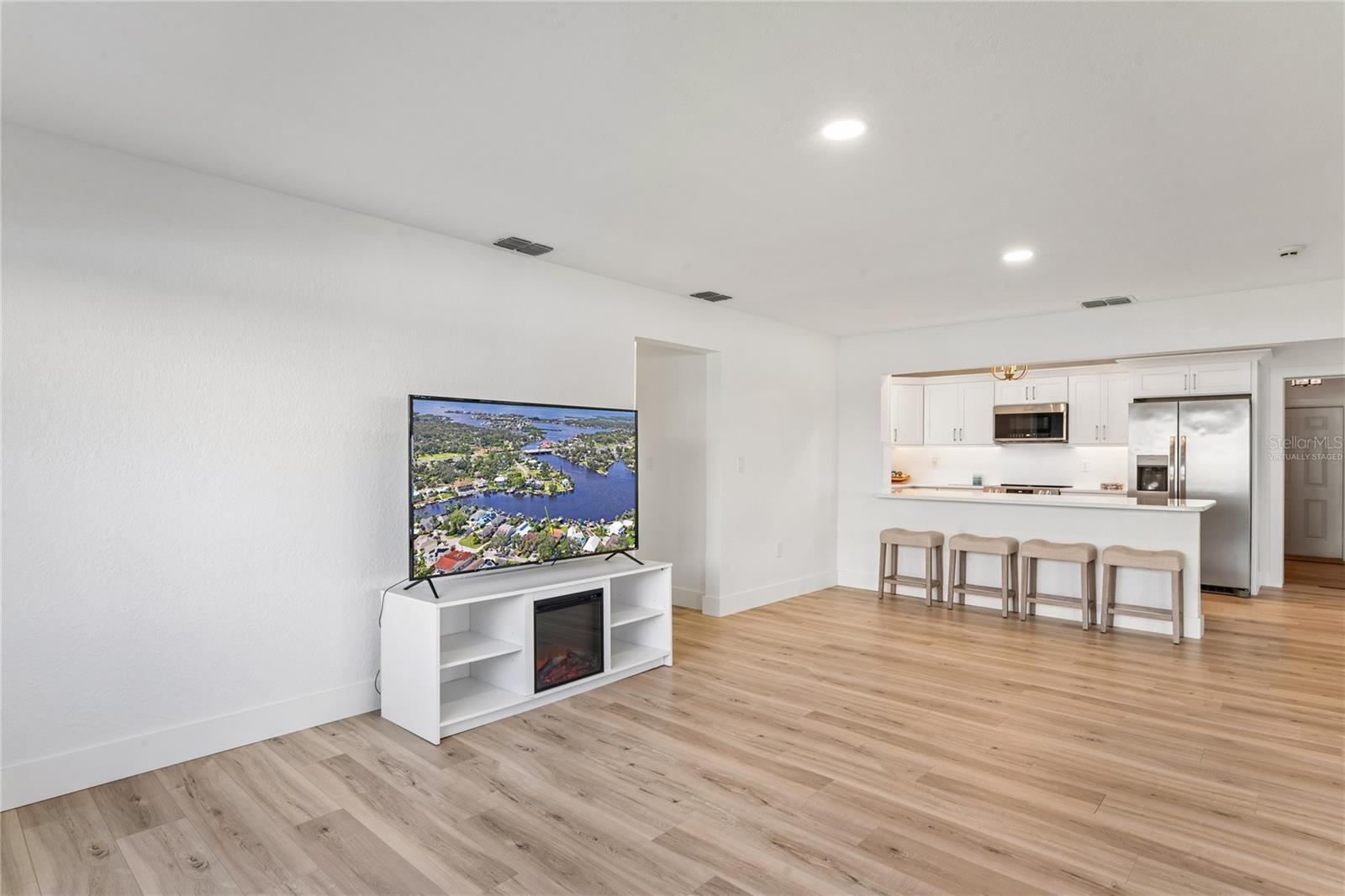 5531 MANATEE POINT DR — photo 5