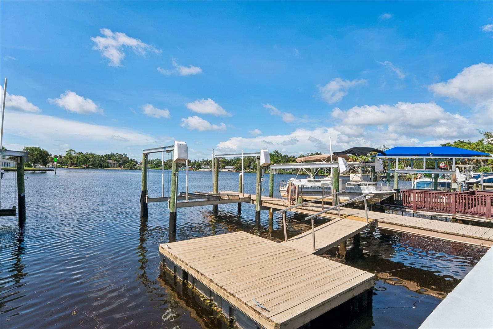 5531 MANATEE POINT DR — photo 63