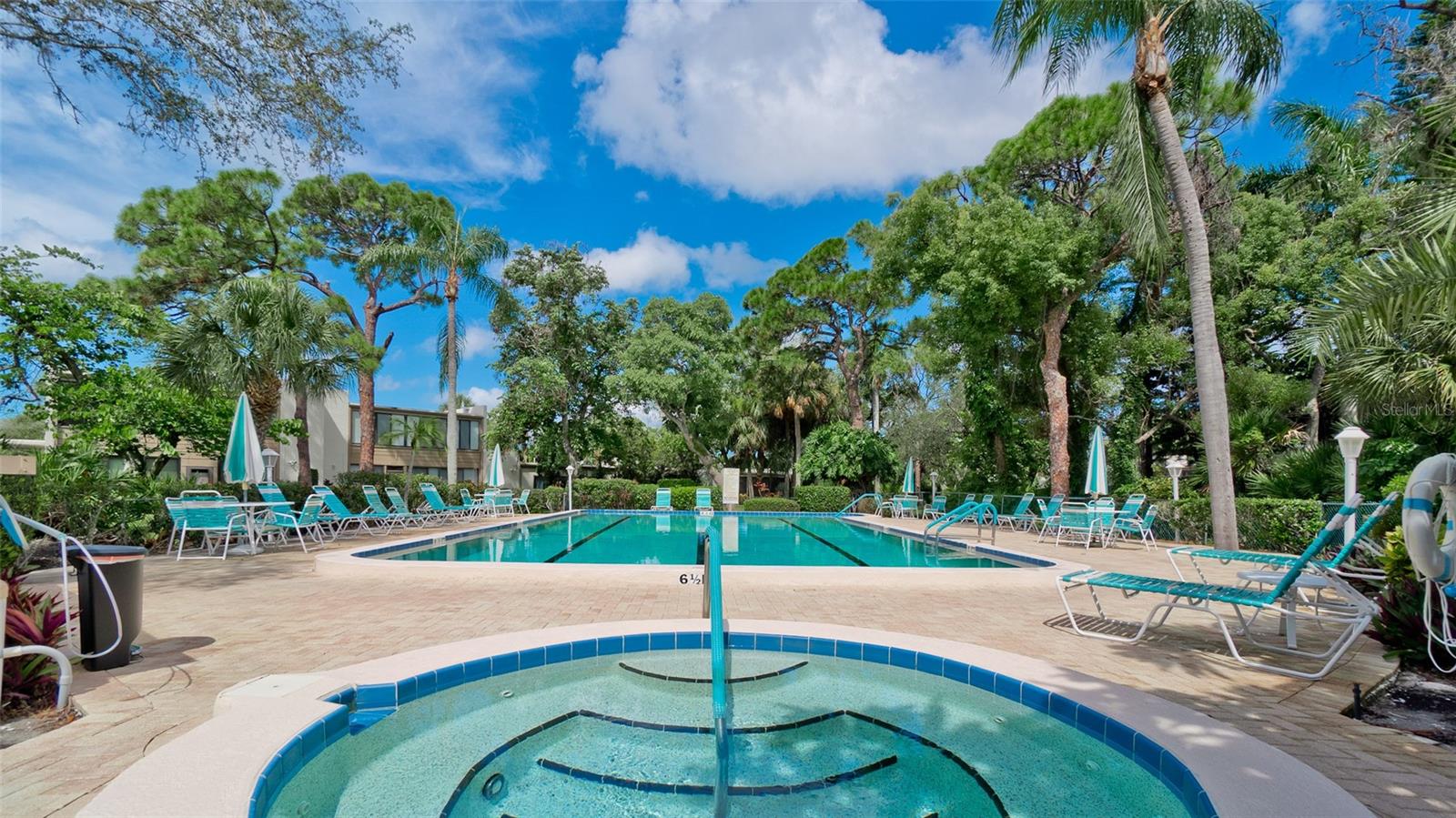 401 PALM TREE DR #N/A — photo 42
