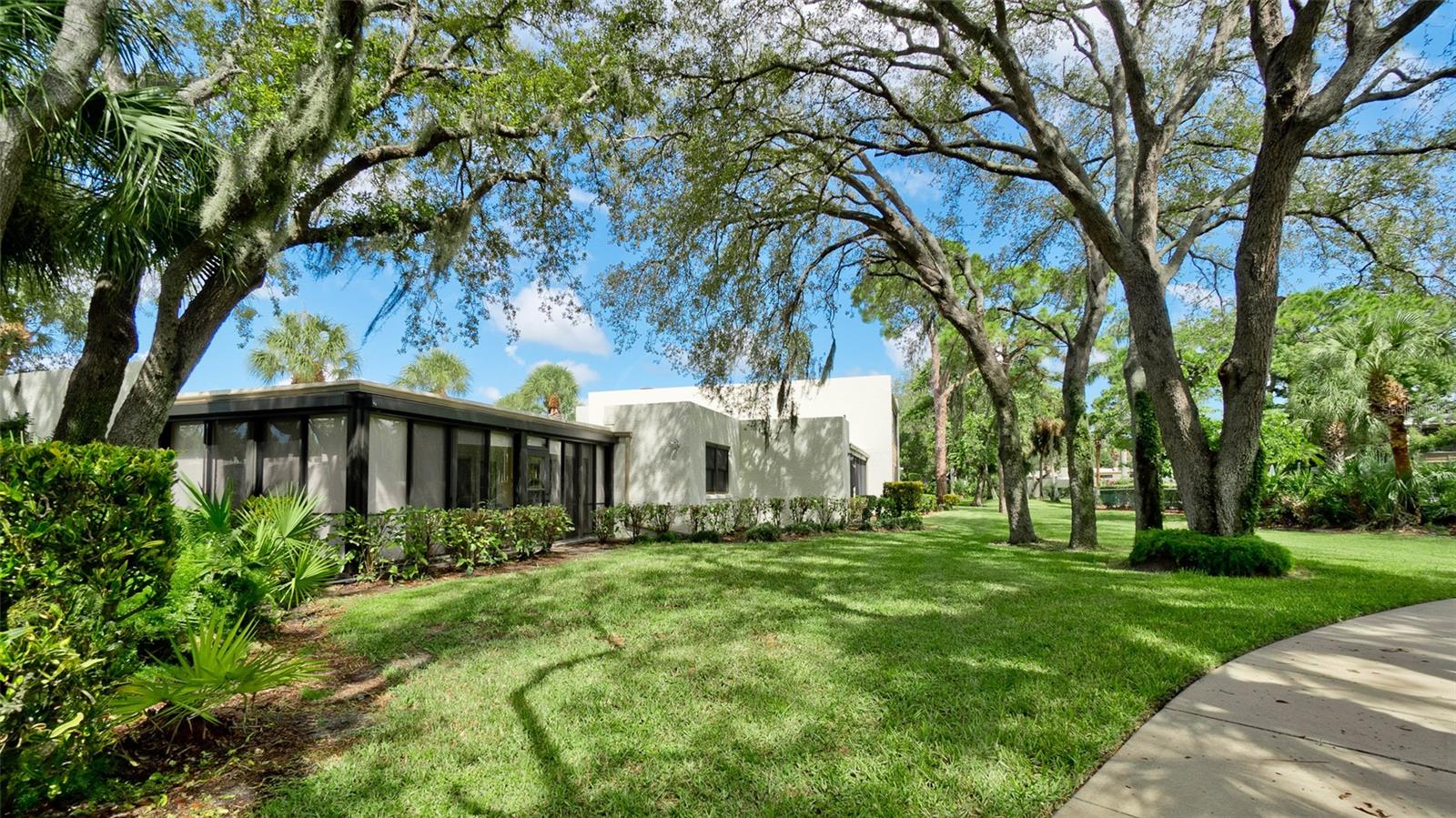 401 PALM TREE DR #N/A — photo 34