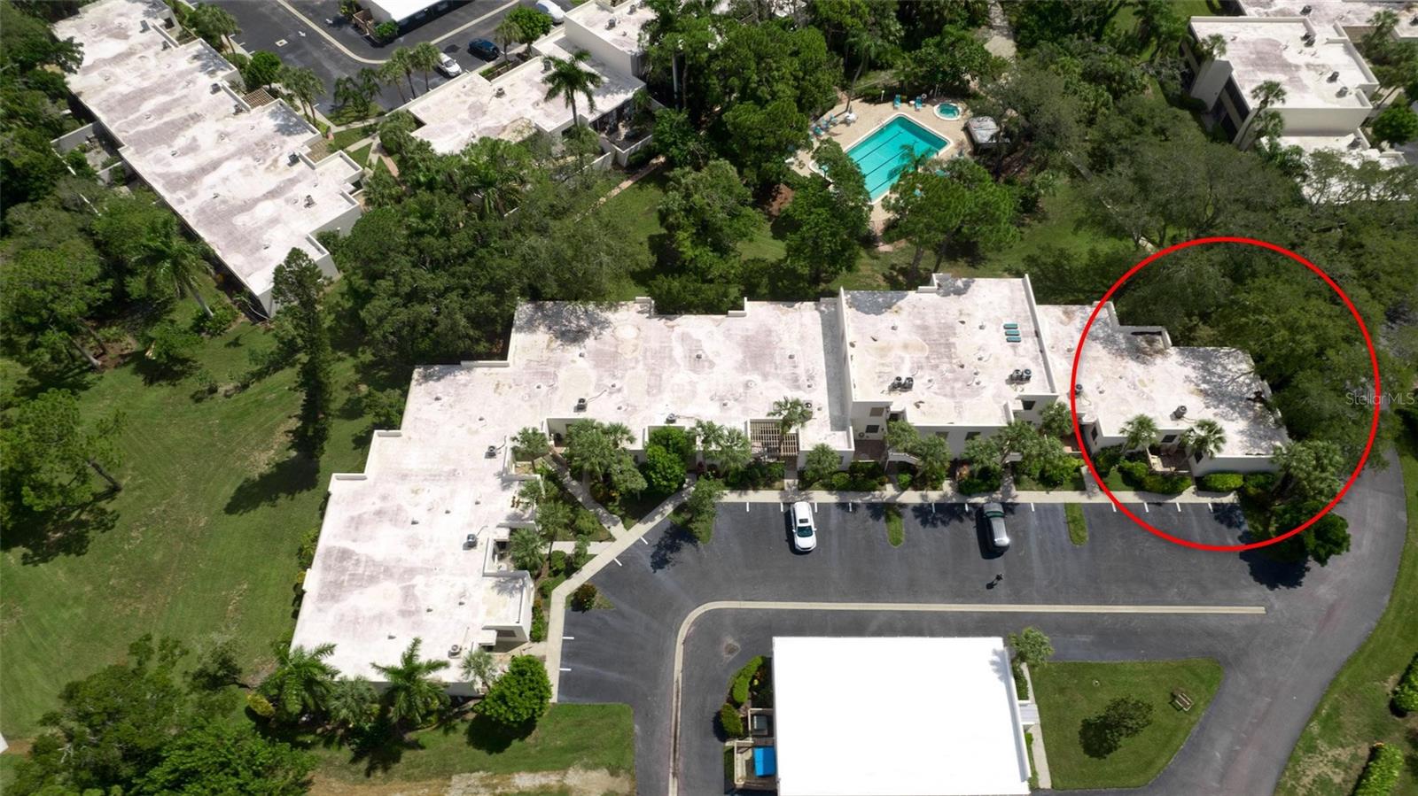 401 PALM TREE DR #N/A — photo 38