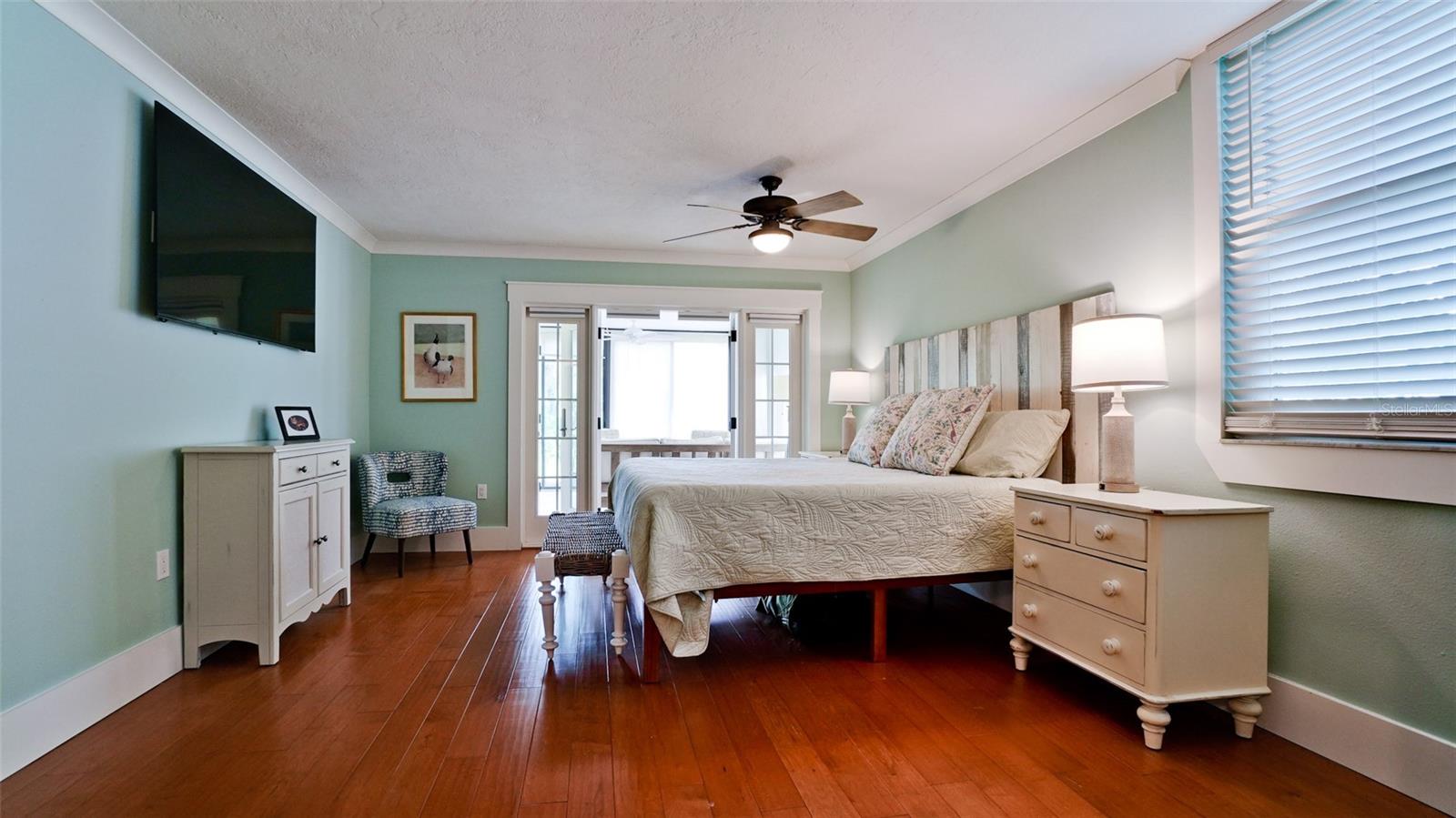 401 PALM TREE DR #N/A — photo 14