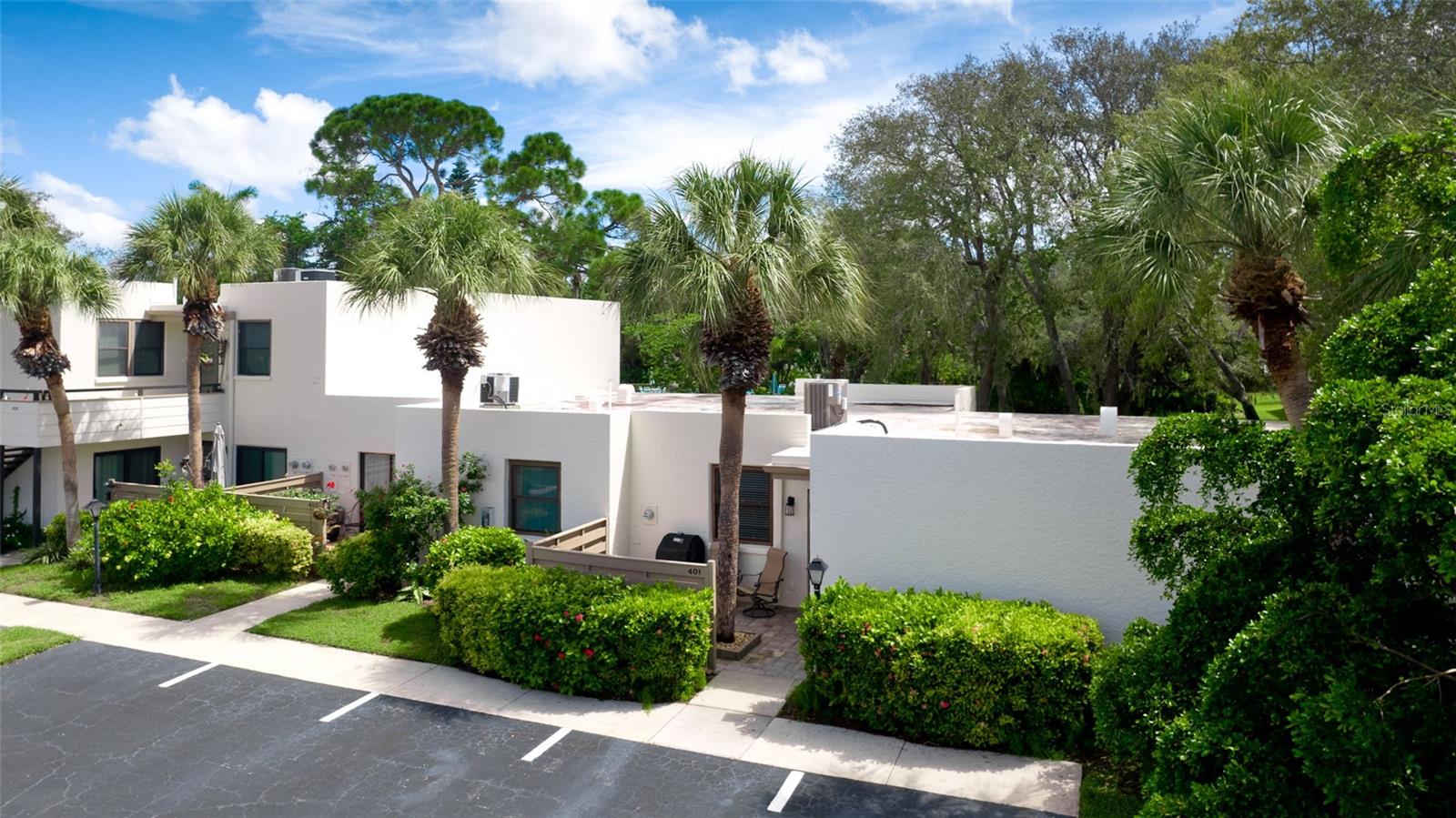 401 PALM TREE DR #N/A — photo 33