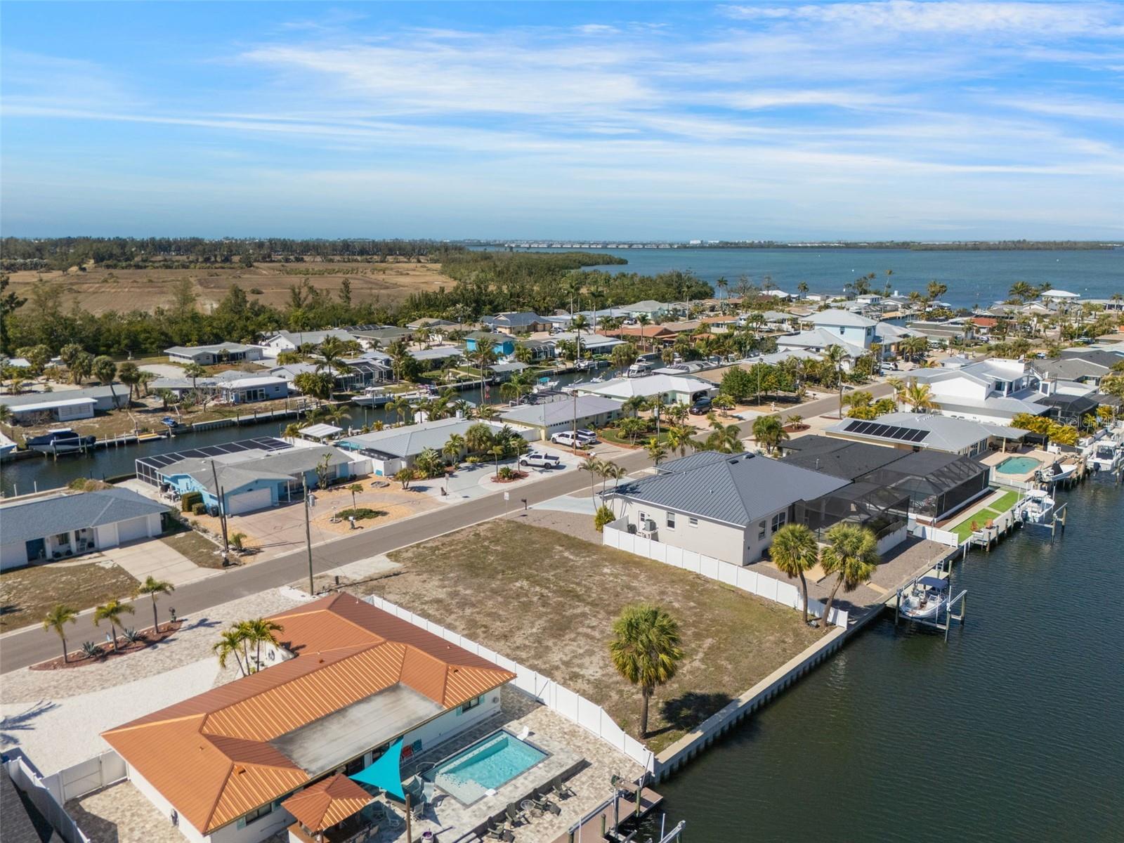 4007 COCONUT TER — photo 22