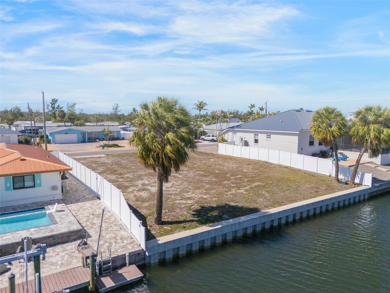 4007 COCONUT TER — photo 16