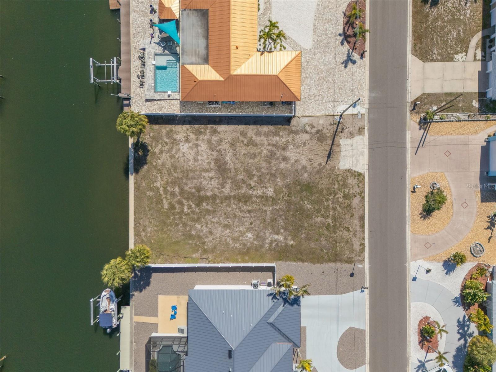 4007 COCONUT TER — photo 12