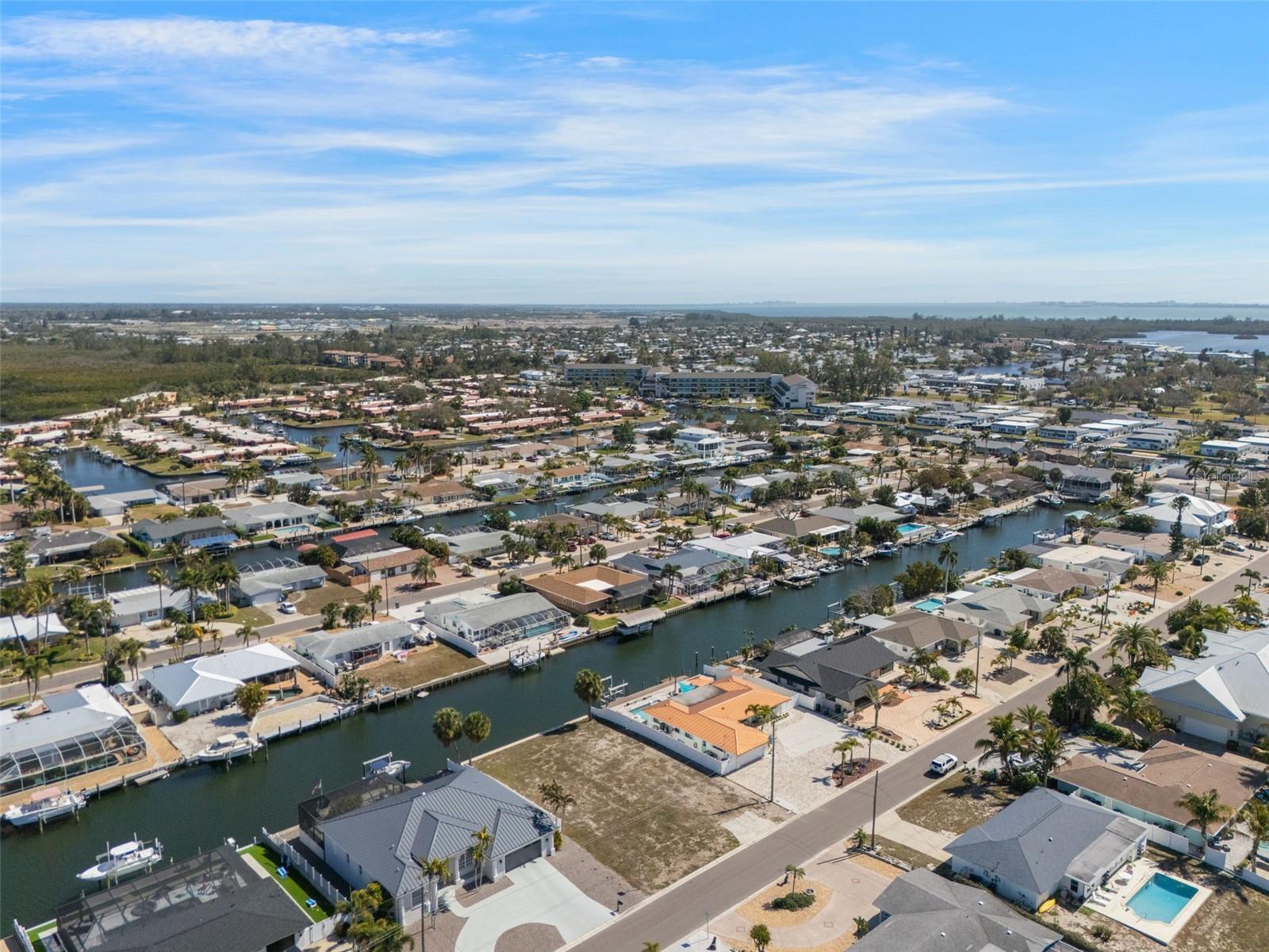 4007 COCONUT TER — photo 11