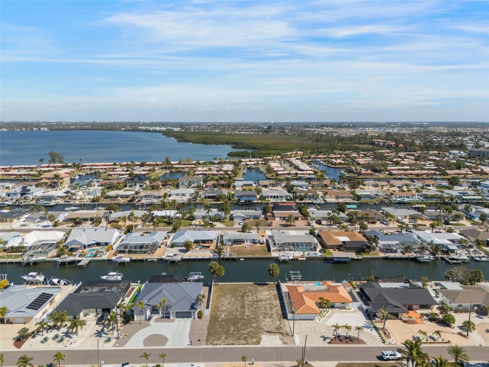4007 COCONUT TER — photo 4