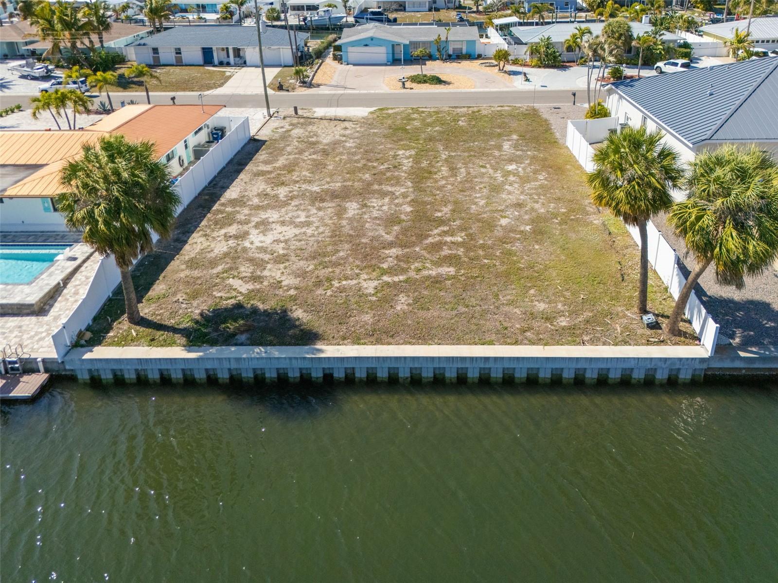 4007 COCONUT TER — photo 14