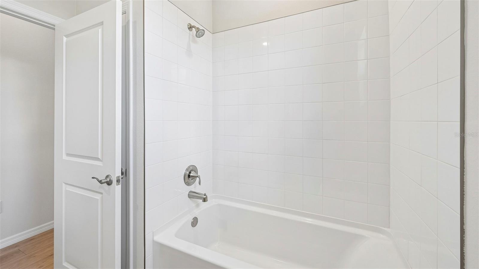 18330 TAVERNSIDE TRL — photo 25