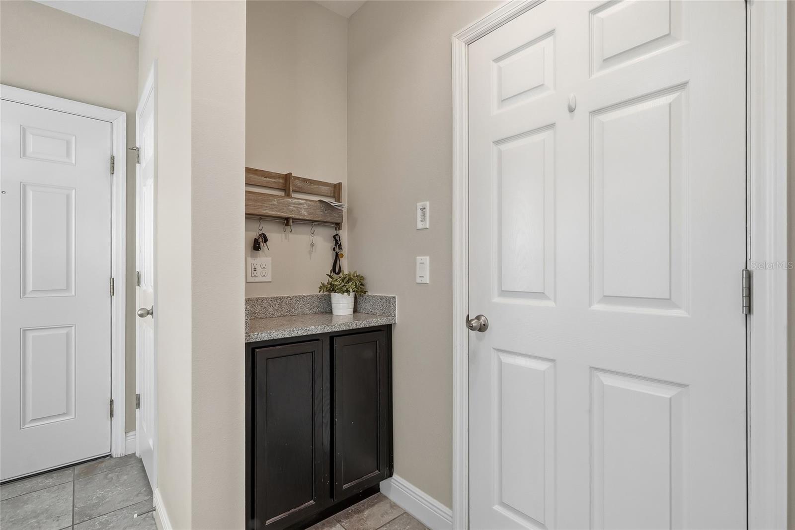10229 NEWMINSTER LOOP — photo 6
