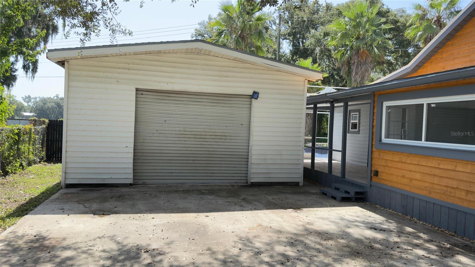 14740 JOHNS RD — photo 13