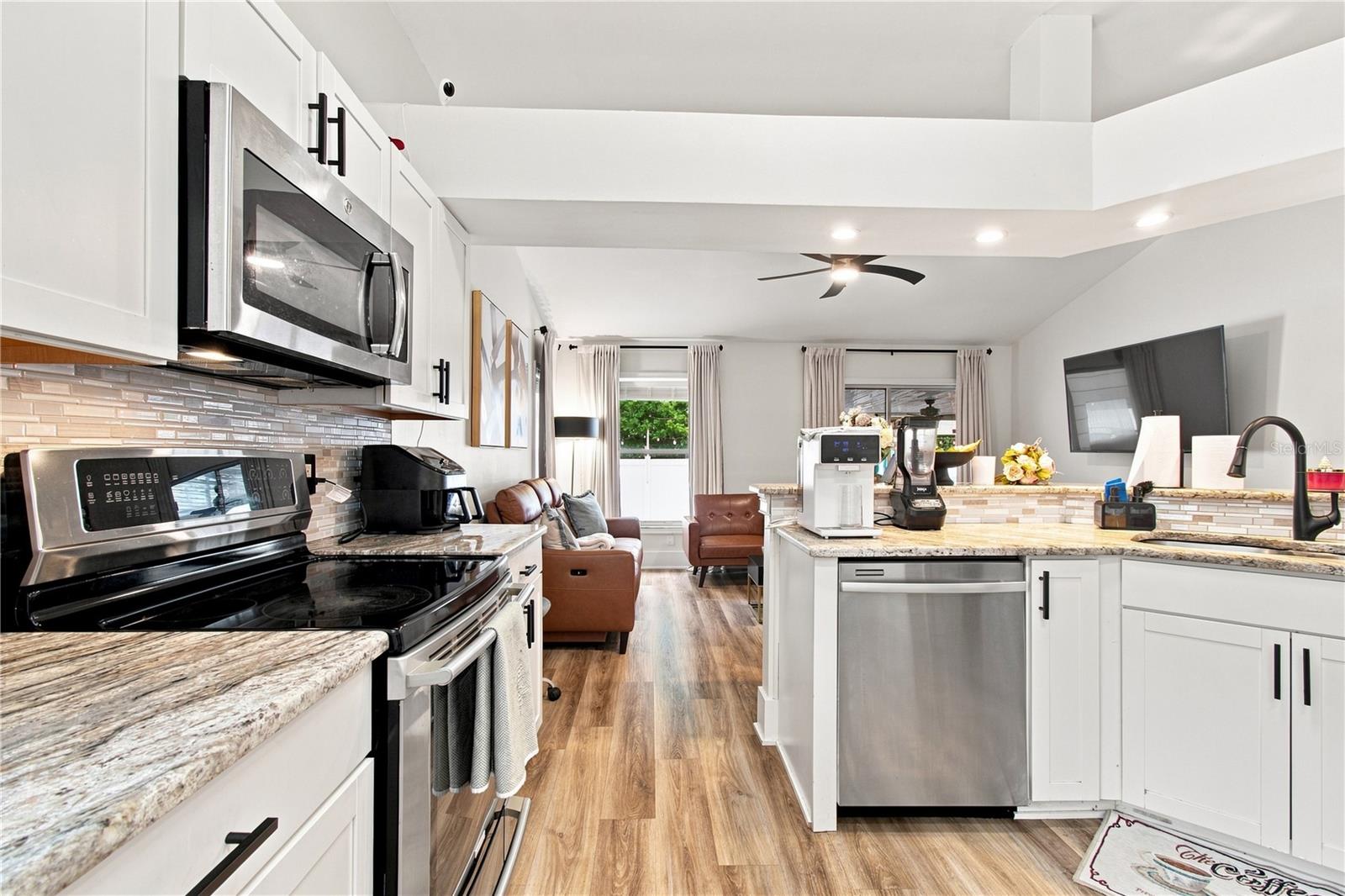 7736 MARBELLA CREEK AVE — photo 18