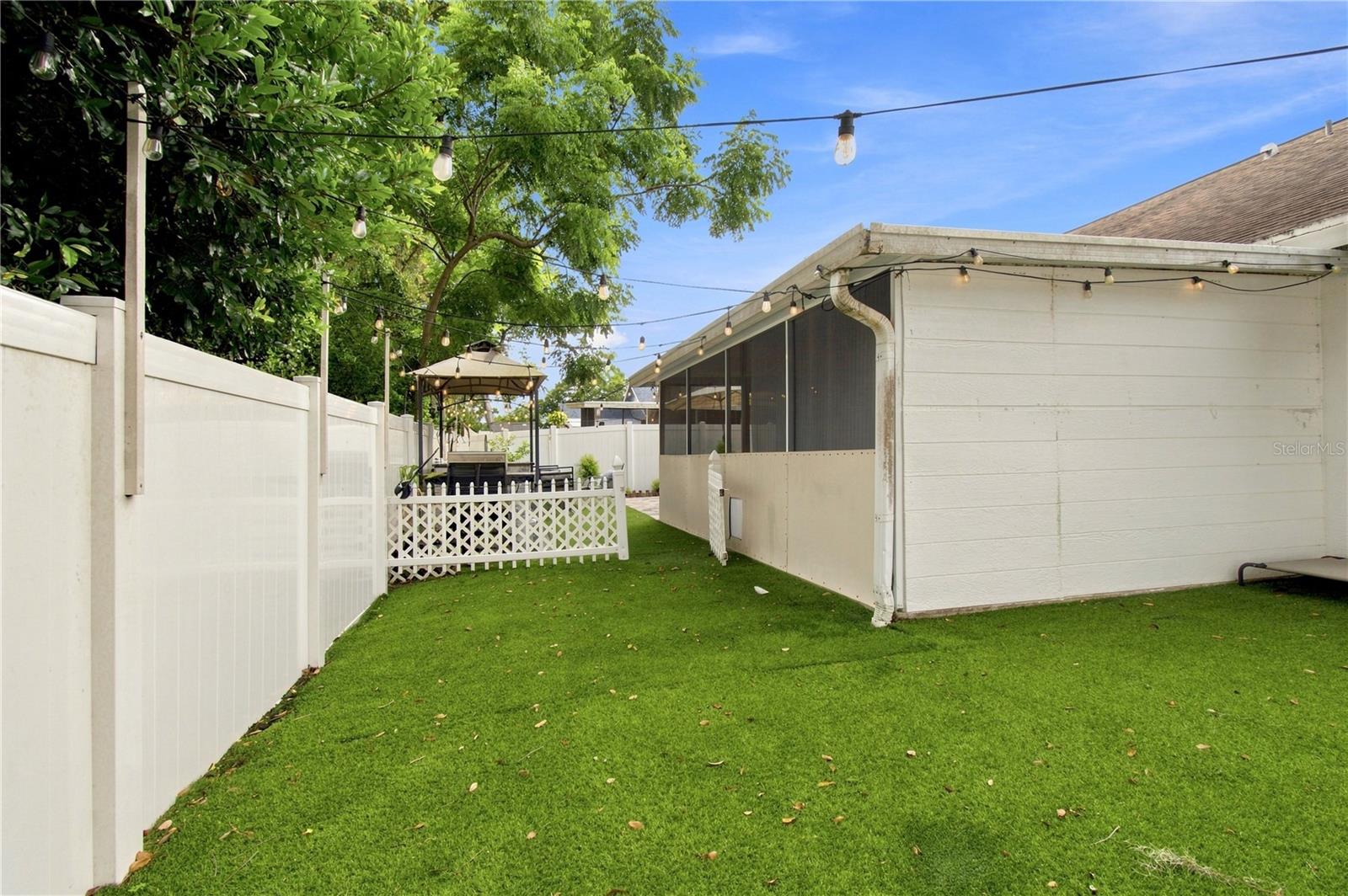 7736 MARBELLA CREEK AVE — photo 69