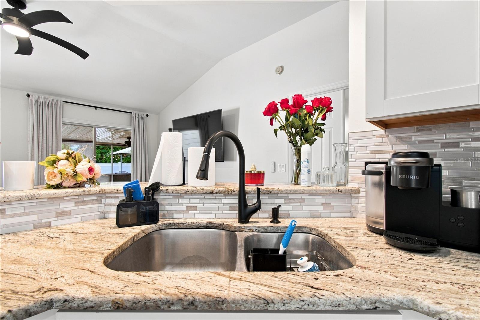 7736 MARBELLA CREEK AVE — photo 14