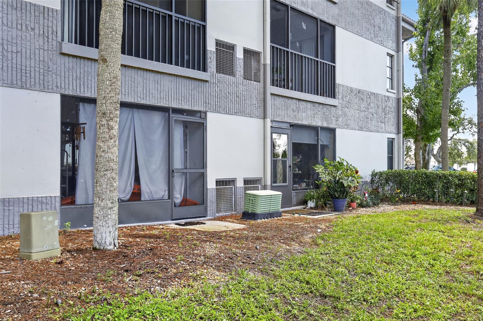 2650 COUNTRYSIDE BLVD #B104 — photo 26