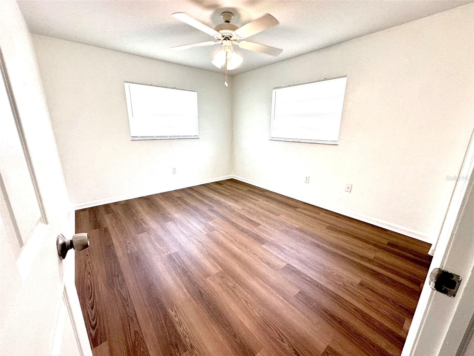 121 GRANADA BLVD — photo 10