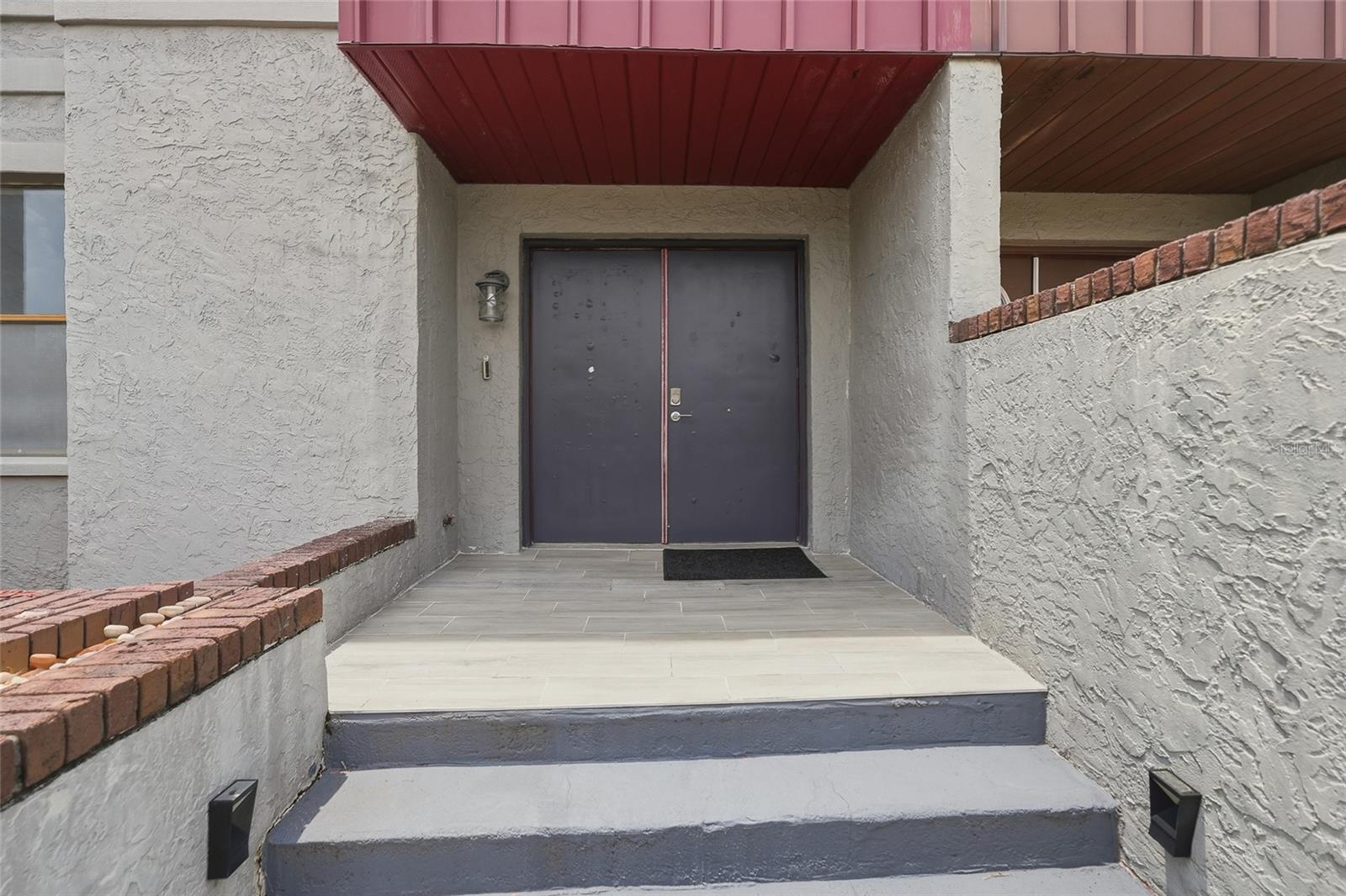 170 E DAVIS BLVD — photo 6